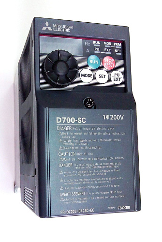 Преобразователь частоты FR-D720S-042SC-EC (0,75 кВт) Преобразователь частоты FR-D720S-042SC-EC (0,75 кВт)